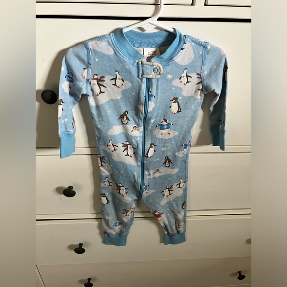 Hanna Andersson Penguin Onesie - Picture 1 of 6